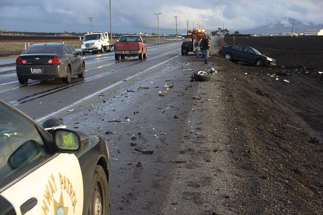 Elk Grove, CA – Five Hospitalized After Four Vehicles Crash On Laguna Blvd. And Dwight Rd.